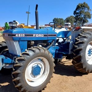 Ford 4610 Tractor 4x4 for sale